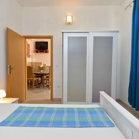 Smiljan 1466 Apartment