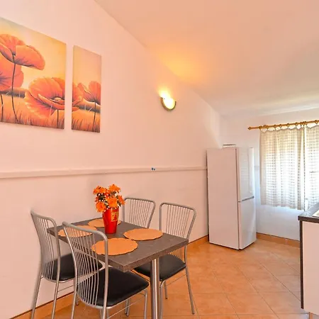 Smiljan 1466 Apartment *