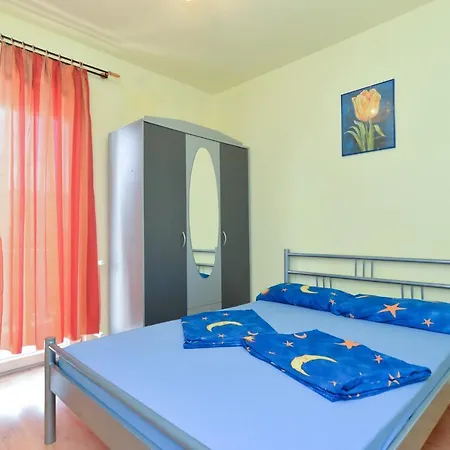 Apartment Smiljan 1466